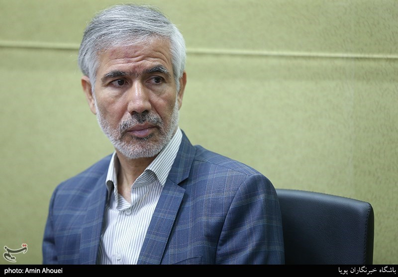 «عالم آلنور»؛ تازهترین سروده رضا اسماعیلی در شکوه امام هشتم(ع)
