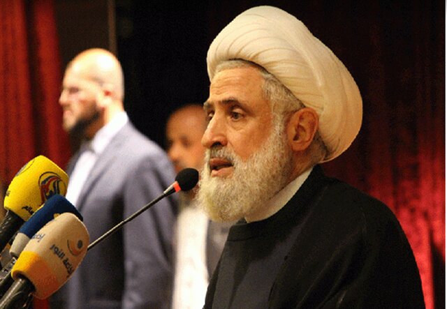 دشمن تنها زبان زور و قدرت را میفهمد