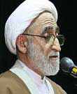 انتقاد شدید امام جمعه از وضعیت وخیم فرهنگی قم; در آینده، قمی داریم که علمش از دیانت جدا می شود; اینجا قم است!