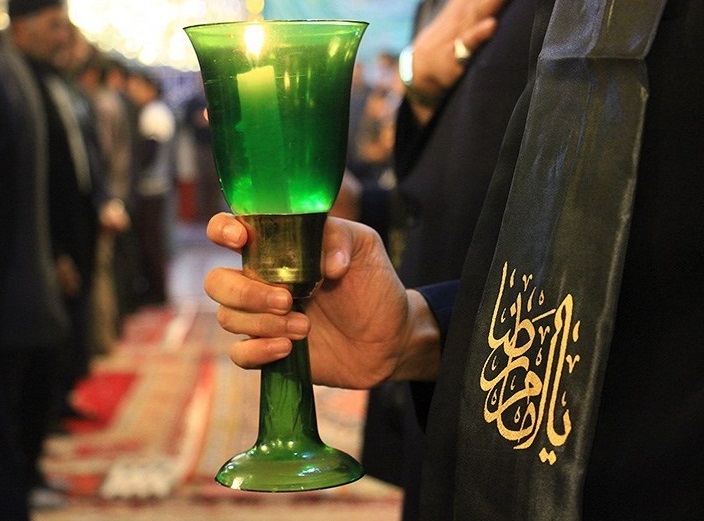 سرودههایی در رثای امام رضا(ع); «گفت یا زهرا رضا و بعد از آن دم شد کبود»
