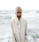 طی‌الارض ندارم، هر کس دارد نوش جانش!