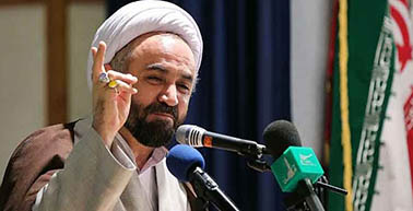 امروزه صدها مرکز پژوهشی و سرویس جاسوسی برای نابودی حوزههای علمیه فعال هستند