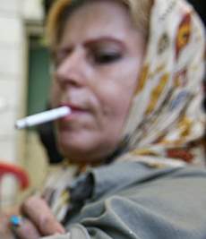 افزایش نگران کننده زنان سیگاری در کشور