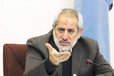 انتقاد از اشرافیگری مسؤولان!