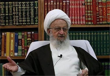 تسلط طلاب به زبانهای خارجی واجب کفایی است