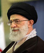 بايد حساب انقلابيون فرسوده را از توده ملت جدا کرد