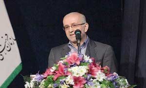 ربای بانکی اهل قناعت را به سخره میگیرد