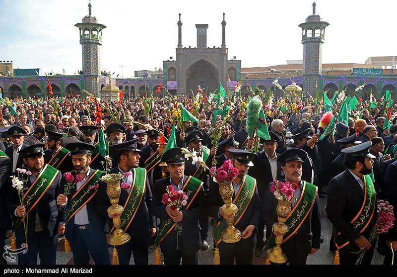 سرودههایی در مدح حضرت معصومه;«خواهر خورشید به قم میآید»
